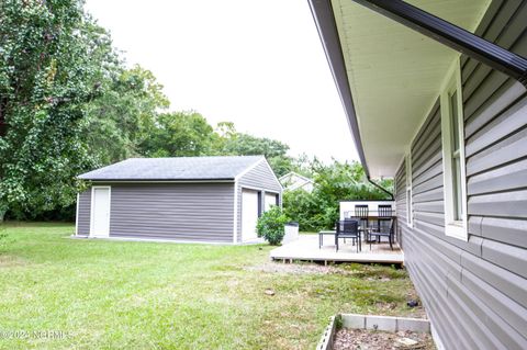 A home in Elizabeth City