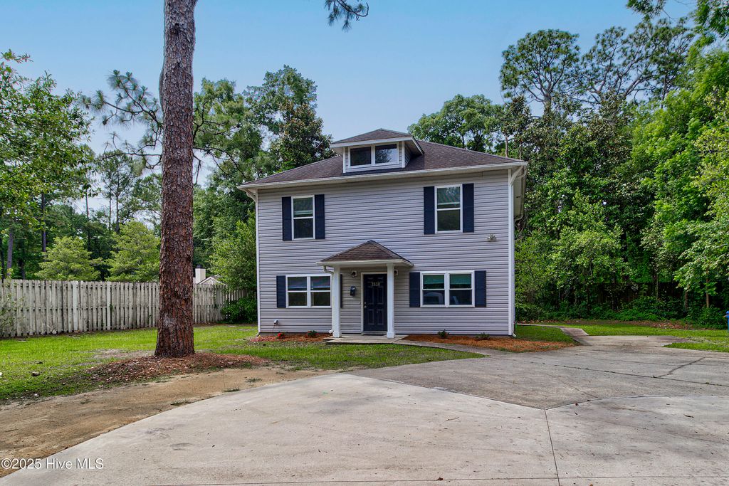 Photo of 3538 Wilshire Boulevard, Wilmington, NC 28403 (MLS # 100524889)