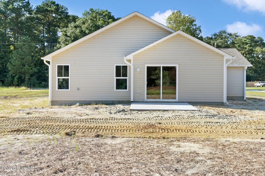 Photo of 193 Montague Road, Currie, NC 28435 (MLS # 100528119)