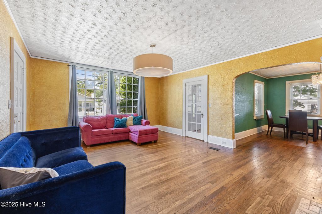 Photo of 115 S 16th Street, Wilmington, NC 28401 (MLS # 100530944)