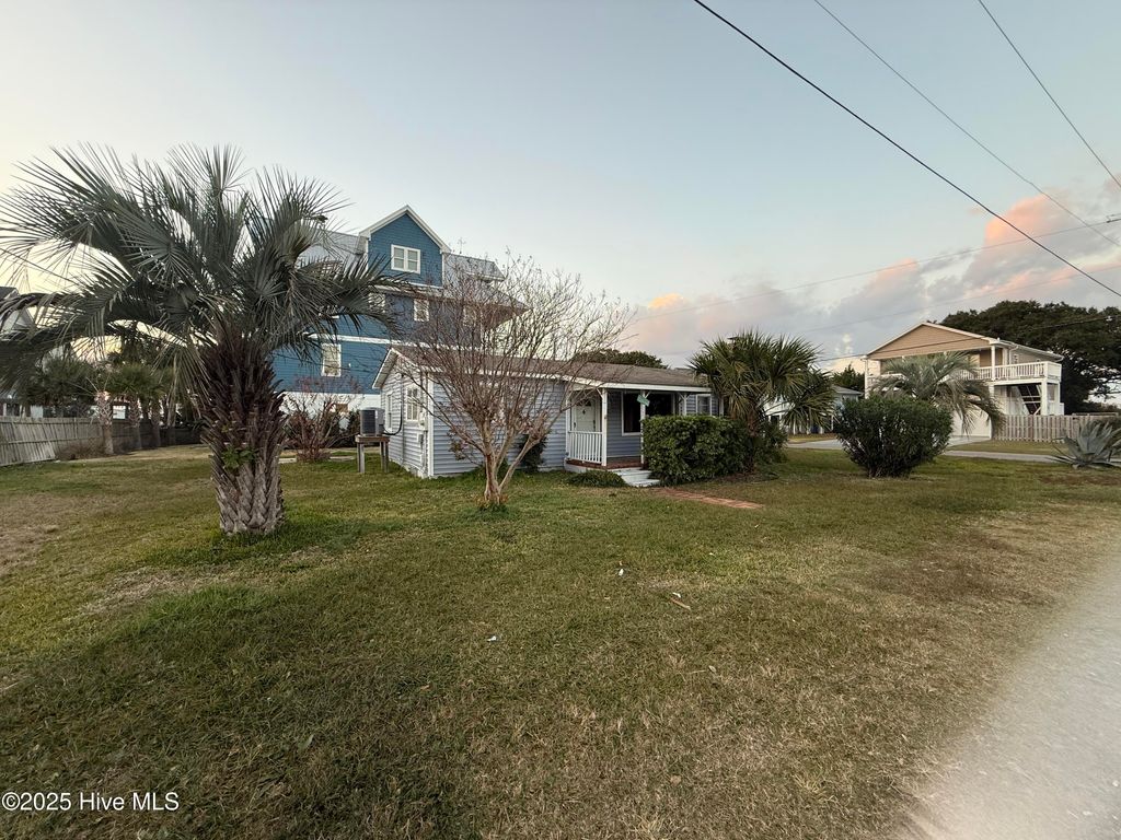 Photo of 167 Delaware Avenue, Carolina Beach, NC 28428 (MLS # 100542619)