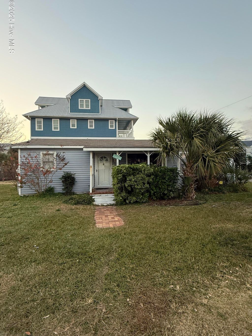 Photo of 167 Delaware Avenue, Carolina Beach, NC 28428 (MLS # 100542619)