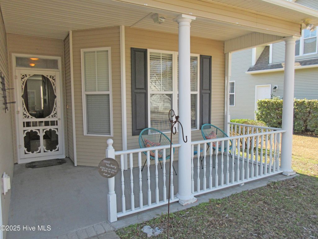 Photo of 124 Azalea Drive, Hampstead, NC 28443 (MLS # 100521054)