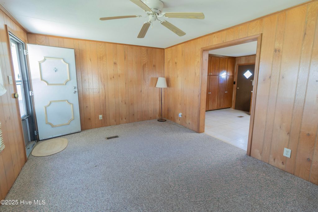 Photo of 701 W Colonial Avenue, Elizabeth City, NC 27909 (MLS # 100541679)