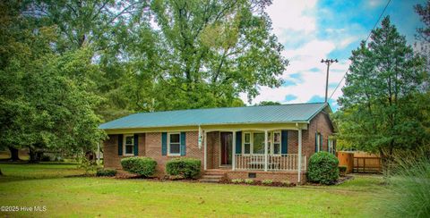Photo of 325 Craven Street, Biscoe, NC 27209 (MLS # 100536362)