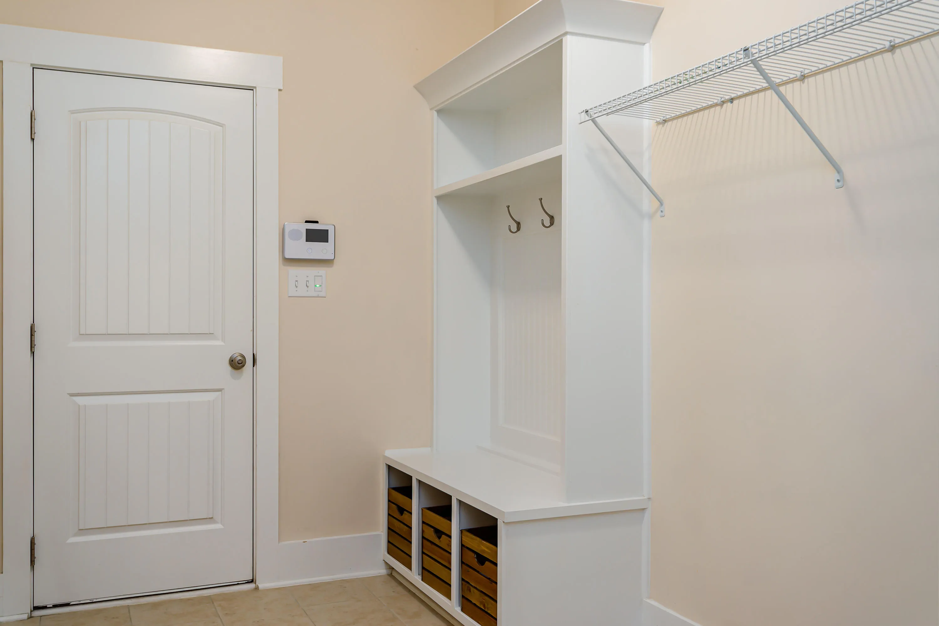 Whispering Pines, North Carolina 28327, United States, 5 Bedrooms Bedrooms, ,3 BathroomsBathrooms,Residential,Pending,26601