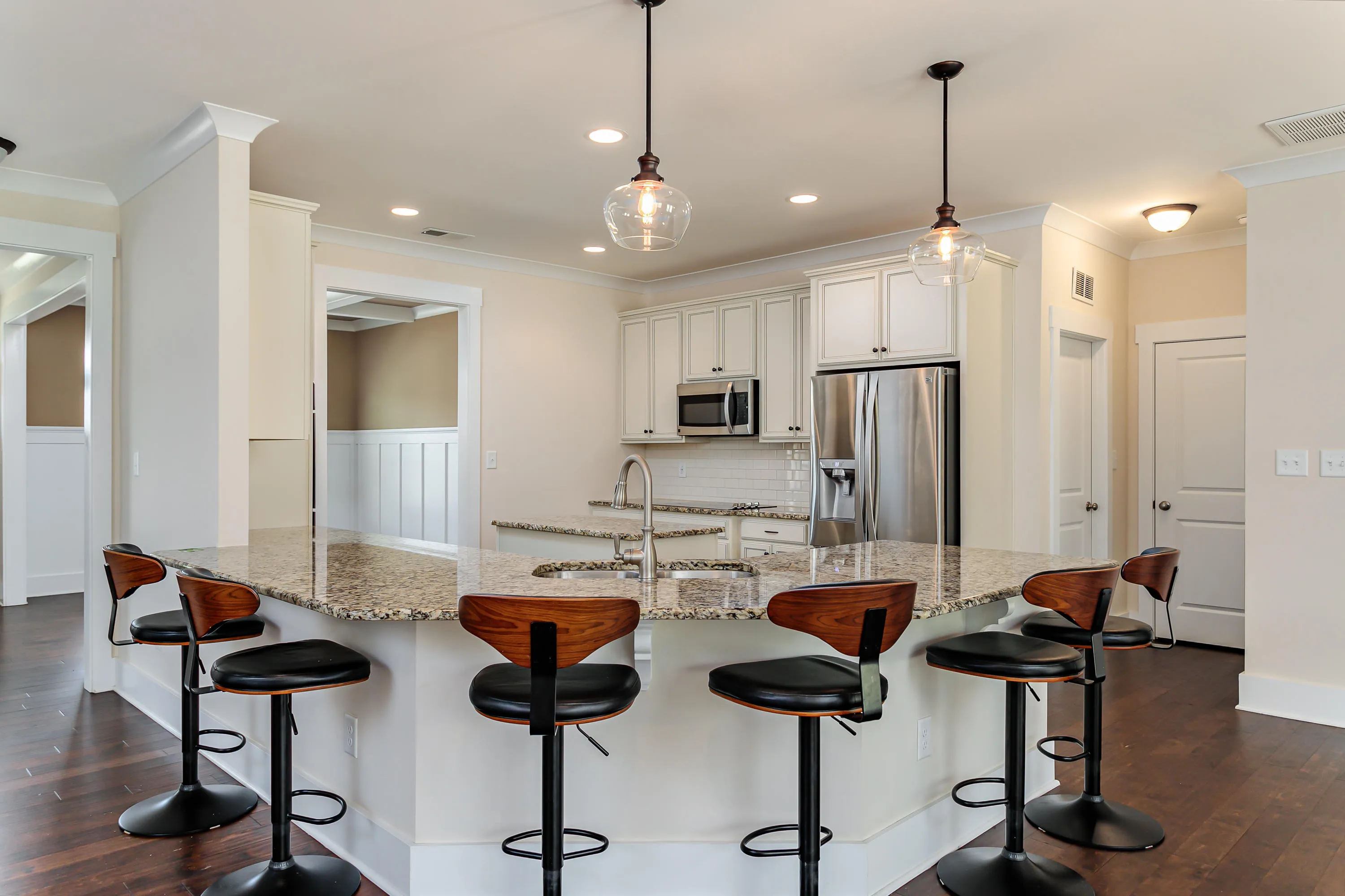 Whispering Pines, North Carolina 28327, United States, 5 Bedrooms Bedrooms, ,3 BathroomsBathrooms,Residential,Pending,26601