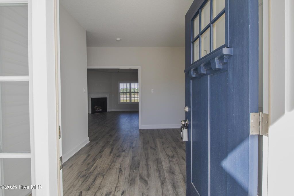 Photo of 214 Windsor Run Boulevard, Jacksonville, NC 28546 (MLS # 100525812)