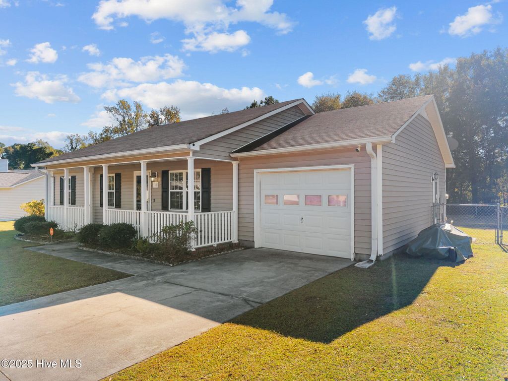 Photo of 115 Howell Drive, Jacksonville, NC 28540 (MLS # 100538256)