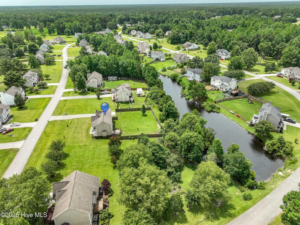 Photo of 215 Rutherford Way, Jacksonville, NC 28540 (MLS # 100517419)