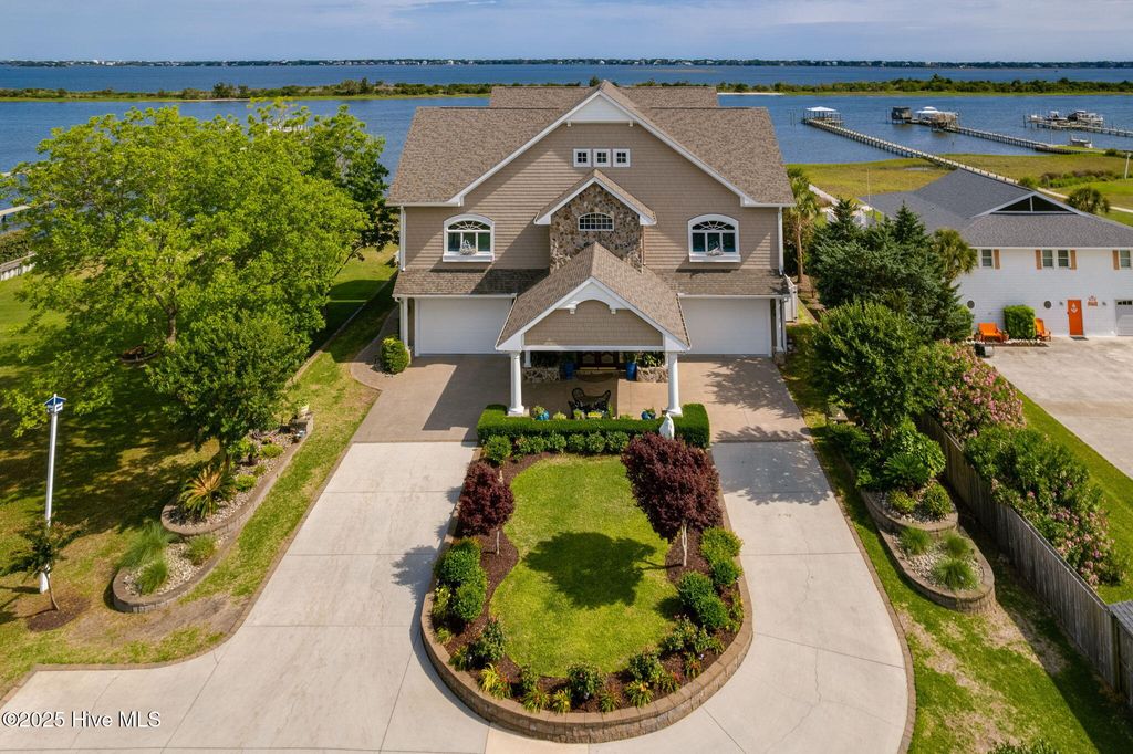 Photo of 291 Live Oak Road, Newport, NC 28570 (MLS # 100511260)