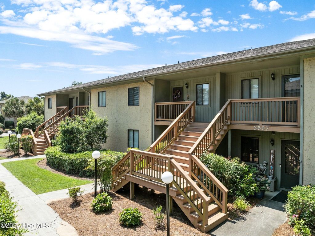Photo of 3605 Saint Johns Court #B, Wilmington, NC 28403 (MLS # 100515420)