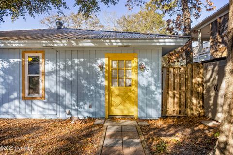 A home in Oak Island