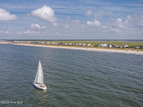 A home in Oak Island