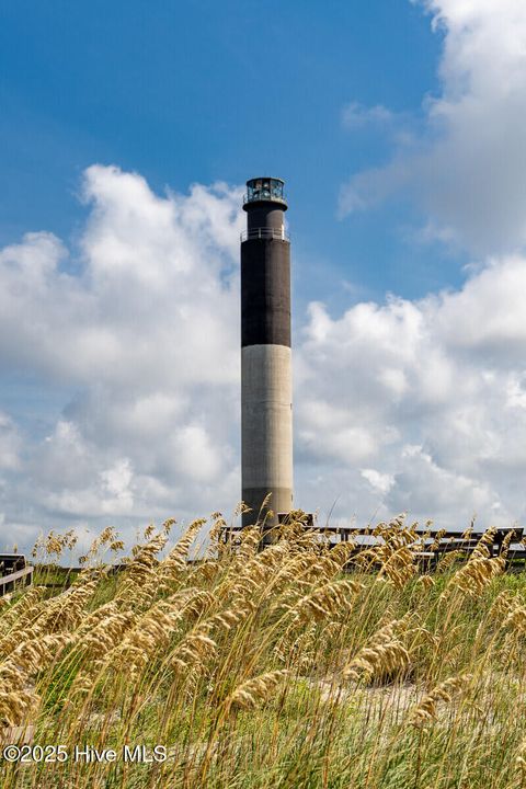 A home in Oak Island