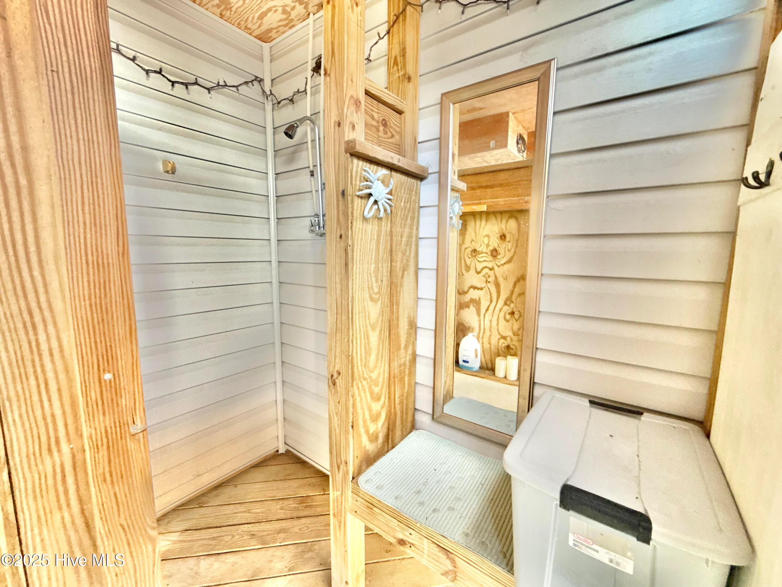 Kill Devil Hills, North Carolina 27948, United States, 3 Bedrooms Bedrooms, ,2 BathroomsBathrooms,Residential,Active,164222