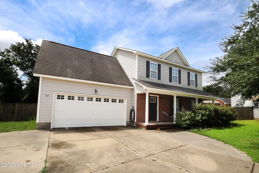 Photo of 112 Dillard Lane, Richlands, NC 28574 (MLS # 100525520)