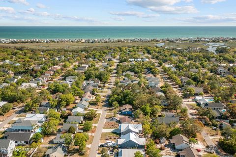 A home in Oak Island