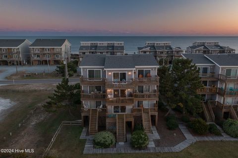 A home in North Topsail Beach