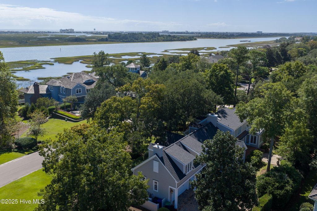 Photo of 1022 Ocean Ridge Drive, Wilmington, NC 28405 (MLS # 100530857)