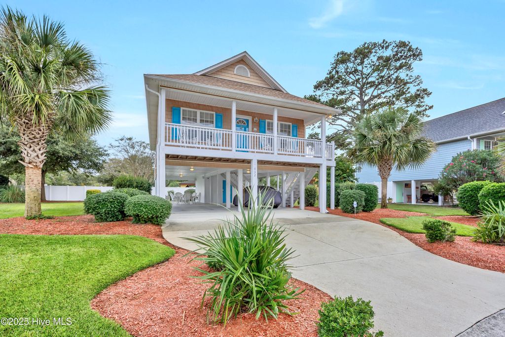 Photo of 732 Ocracoke Drive, Wilmington, NC 28412 (MLS # 100535524)