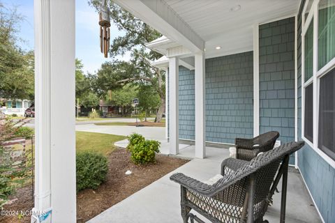 A home in Oak Island