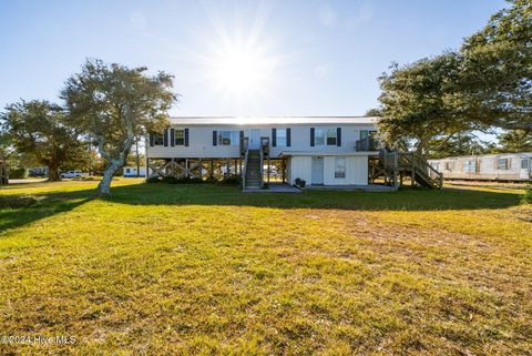 A home in Cedar Island