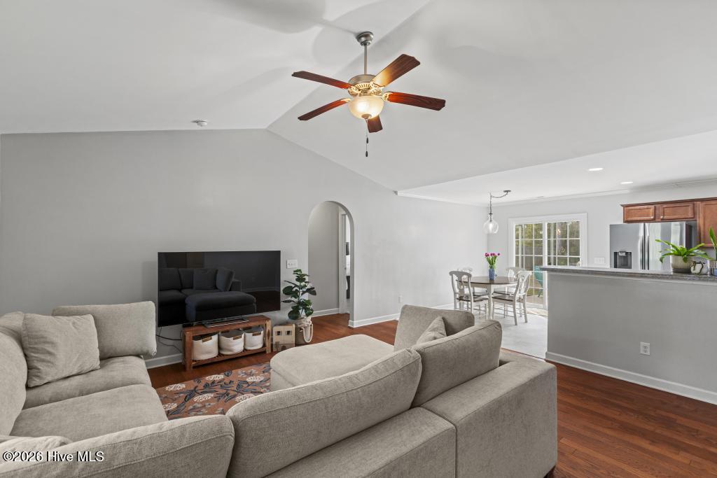 116 Oyster Landing Drive