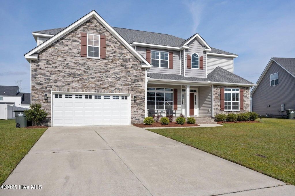 Photo of 2228 Birch Hollow Drive, Winterville, NC 28590 (MLS # 100529390)