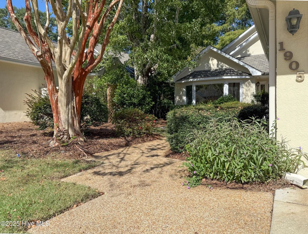 Photo of 1905 Staunton Court, Wilmington, NC 28405 (MLS # 100535071)