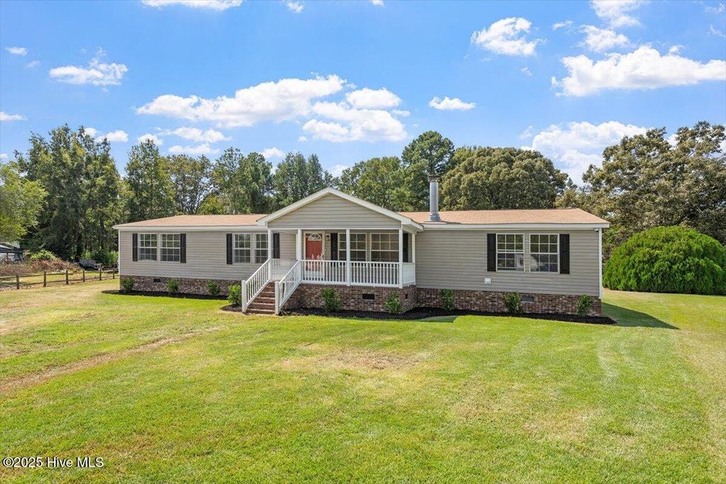 Photo of 105 Southfield Lane, Goldsboro, NC 27530 (MLS # 100529276)