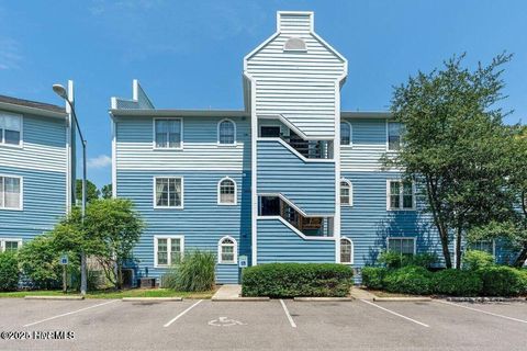Photo of 4220 Wilshire Boulevard #104-C, Wilmington, NC 28403 (MLS # 100538253)