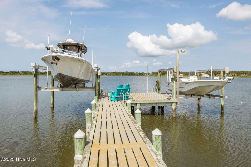 Photo of 429 Live Oak Road, Newport, NC 28570 (MLS # 100521253)