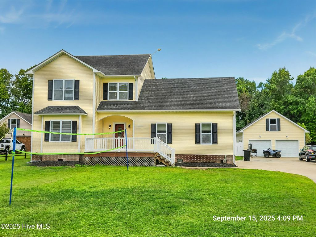 Photo of 152 Justin Avenue, Hertford, NC 27944 (MLS # 100530928)