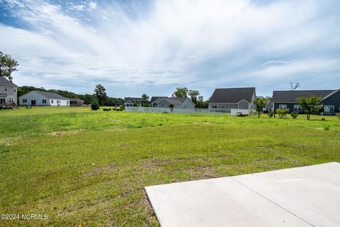 A home in Hubert