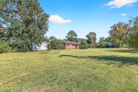 Tiny photo for 165 Thomas Humphrey Road, Jacksonville, NC 28454 (MLS # 100543358)