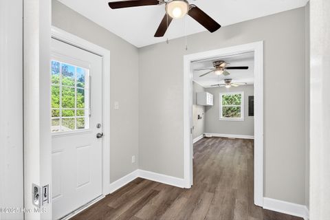 Tiny photo for 165 Thomas Humphrey Road, Jacksonville, NC 28454 (MLS # 100543358)
