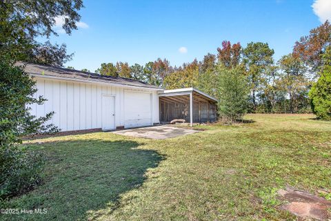 Tiny photo for 165 Thomas Humphrey Road, Jacksonville, NC 28454 (MLS # 100543358)