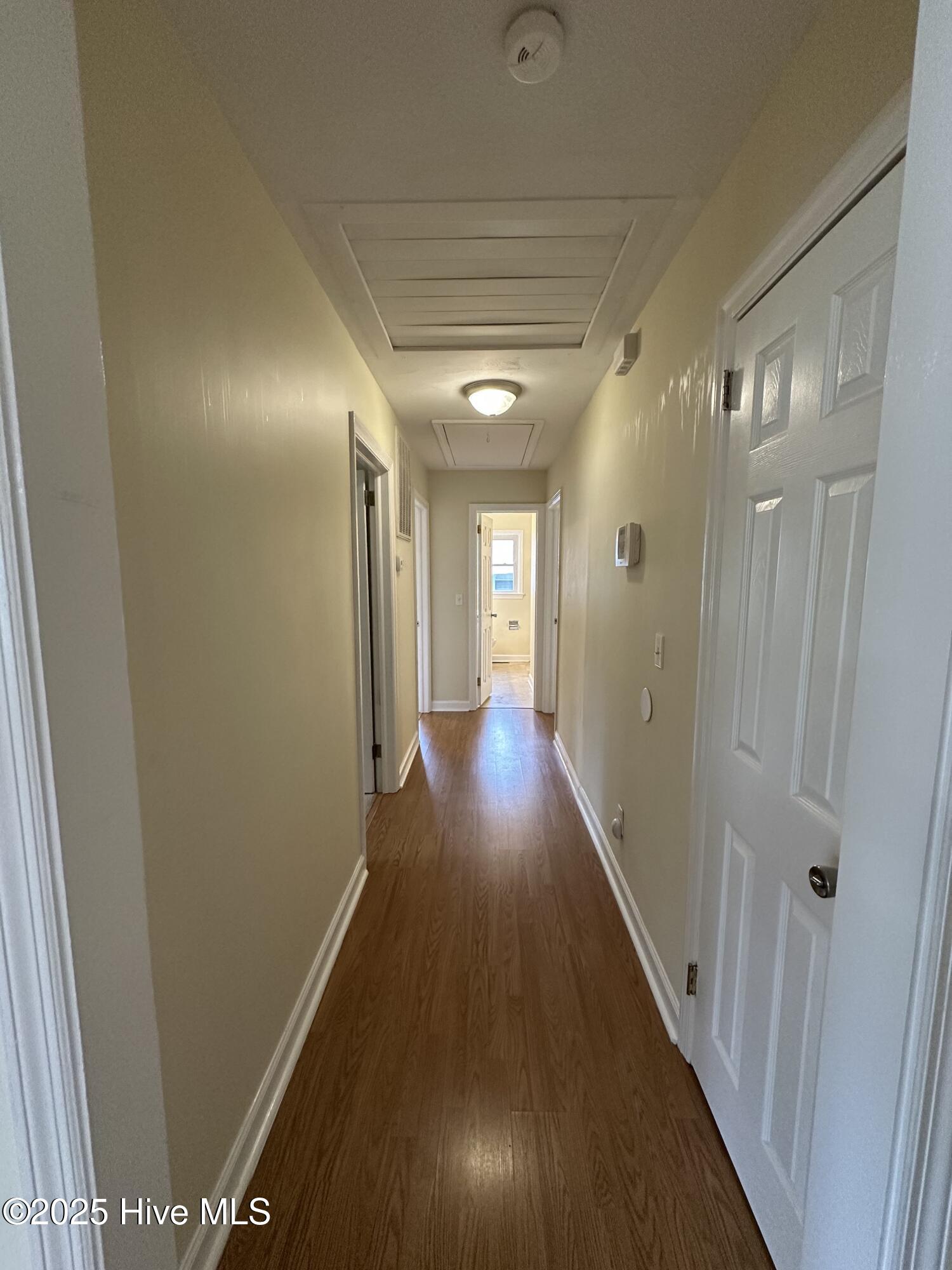 233 Kenneth Boulevard