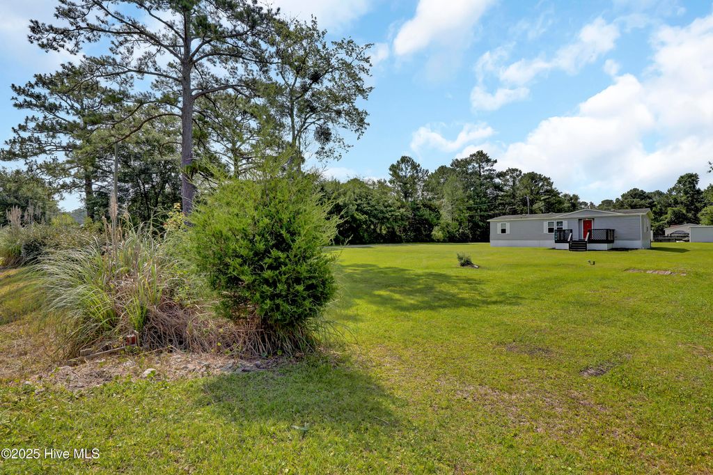 Photo of 1784 N.C. Hwy-172, Sneads Ferry, NC 28460 (MLS # 100516284)
