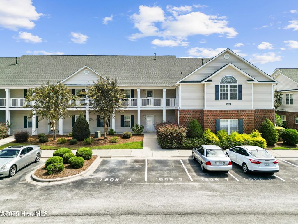 Photo of 1608 Willoughby Park Court #8, Wilmington, NC 28412 (MLS # 100527871)