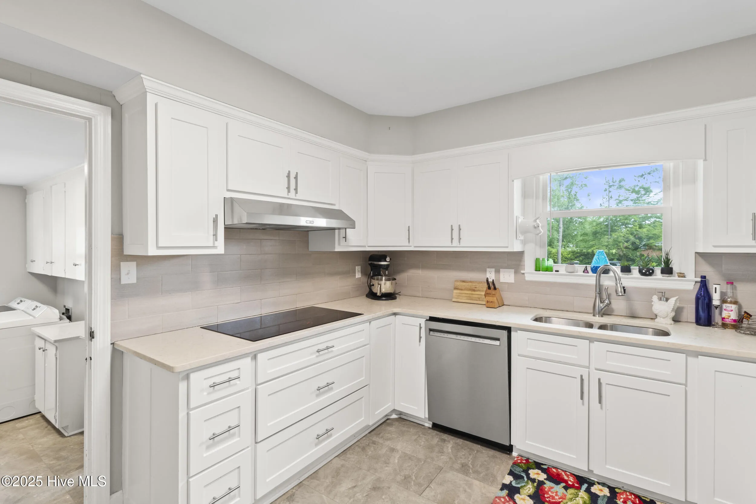 Wallace, North Carolina 28466, United States, 4 Bedrooms Bedrooms, ,3 BathroomsBathrooms,Residential,Active,143135