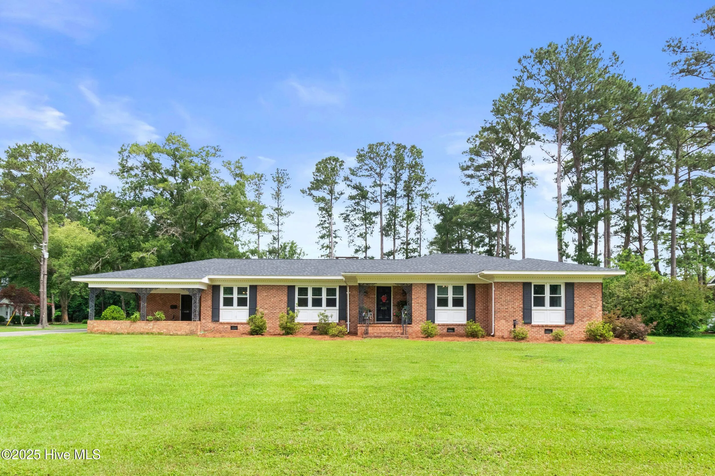 Wallace, North Carolina 28466, United States, 4 Bedrooms Bedrooms, ,3 BathroomsBathrooms,Residential,Active,143135