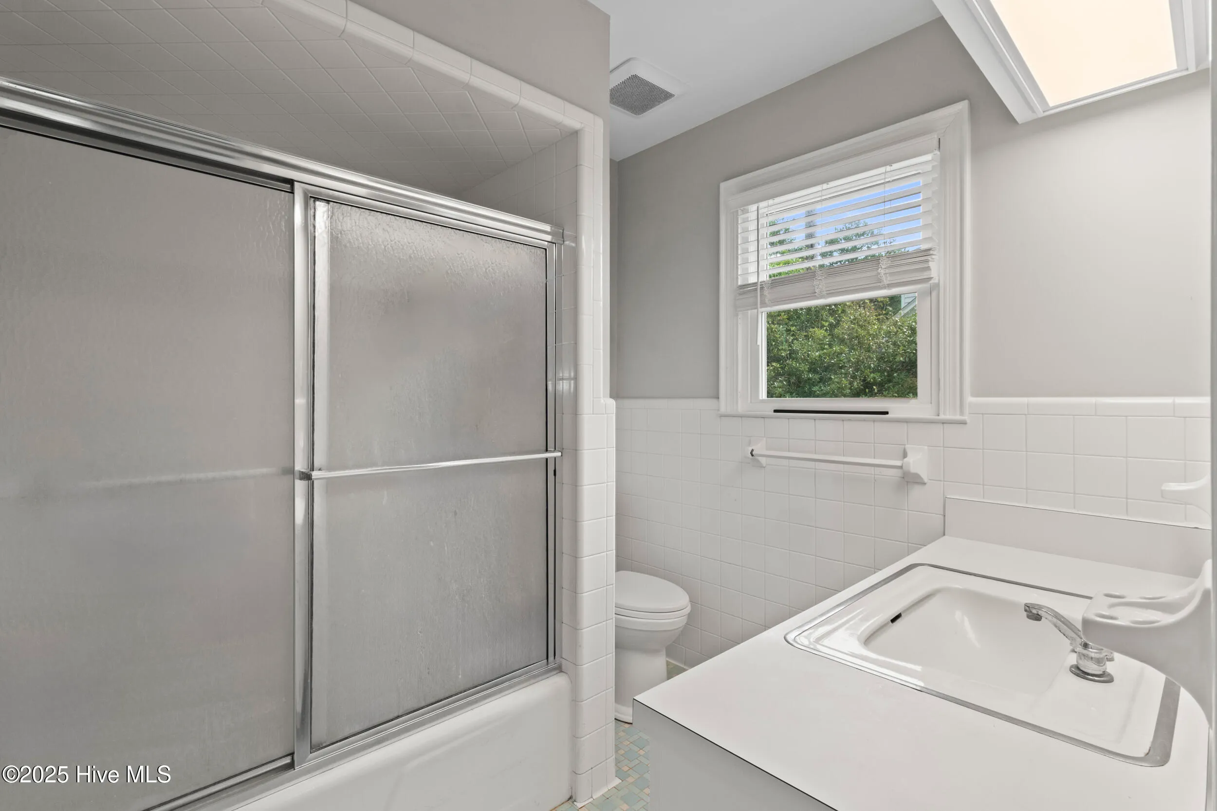 Wallace, North Carolina 28466, United States, 4 Bedrooms Bedrooms, ,3 BathroomsBathrooms,Residential,Active,143135