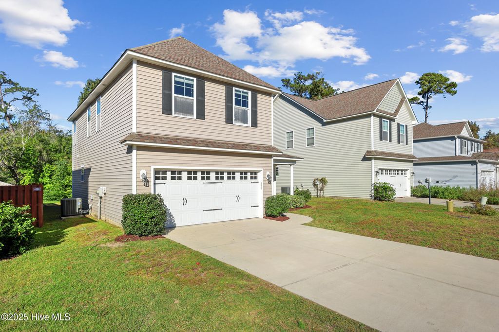 Photo of 1016 Jacksons Ridge Court, Wilmington, NC 28411 (MLS # 100537406)