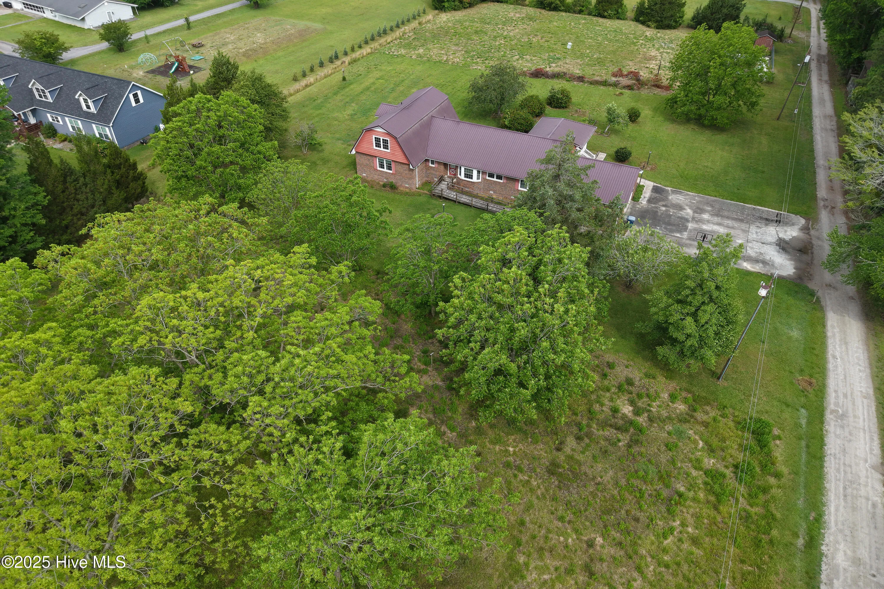 Washington, North Carolina 27889, United States, 4 Bedrooms Bedrooms, ,3 BathroomsBathrooms,Residential,Active,126547