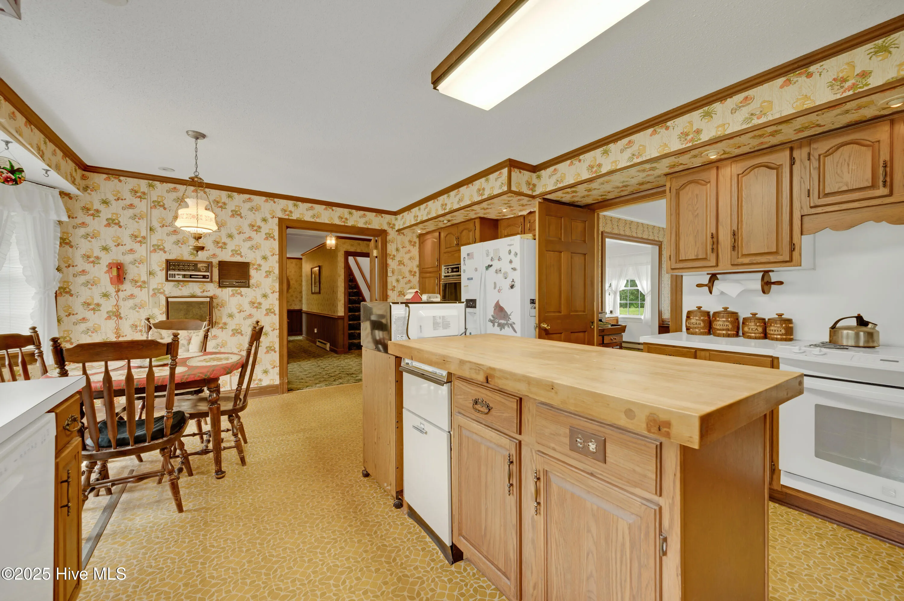 Washington, North Carolina 27889, United States, 4 Bedrooms Bedrooms, ,3 BathroomsBathrooms,Residential,Active,126547