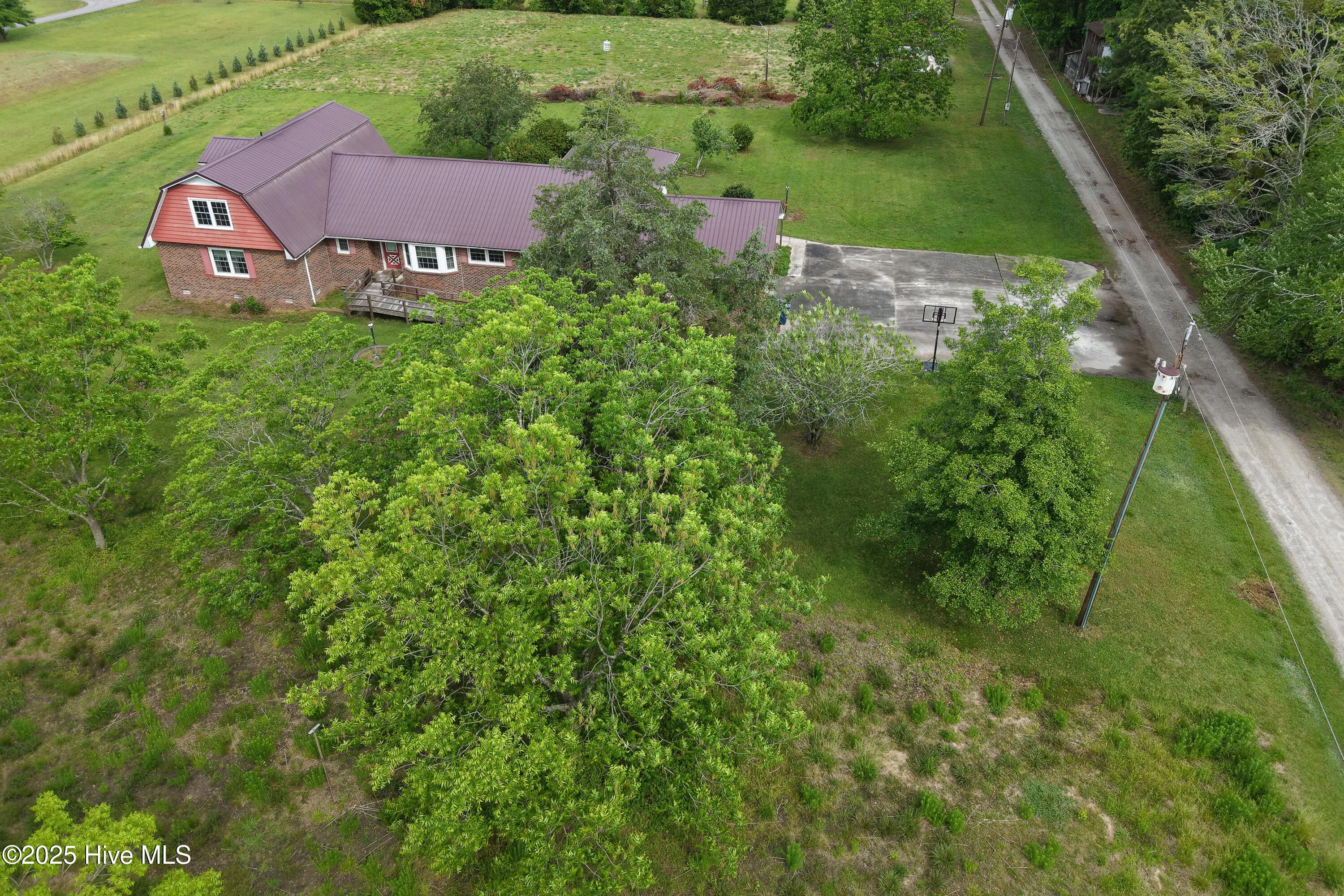 Washington, North Carolina 27889, United States, 4 Bedrooms Bedrooms, ,3 BathroomsBathrooms,Residential,Active,126547