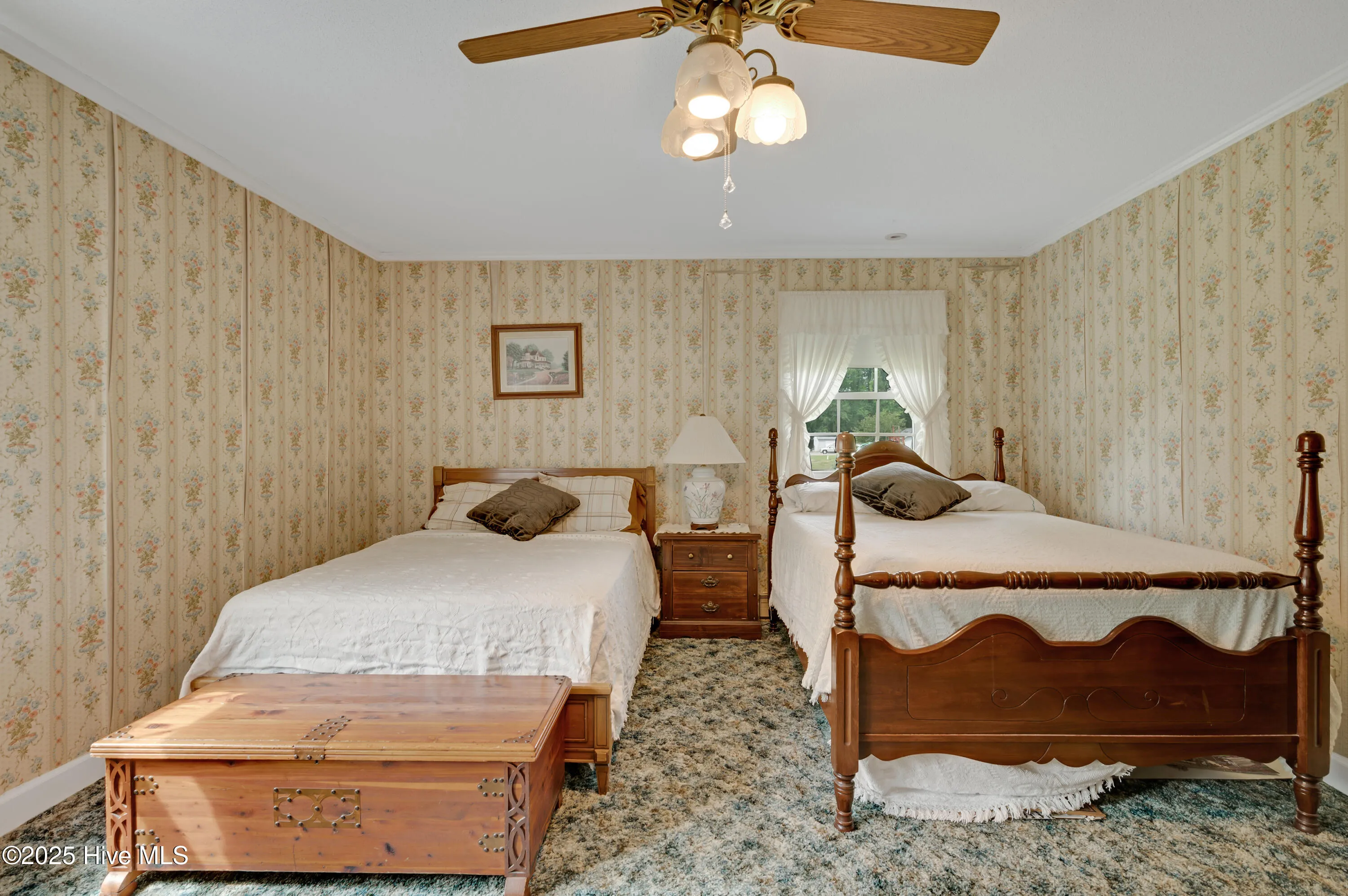 Washington, North Carolina 27889, United States, 4 Bedrooms Bedrooms, ,3 BathroomsBathrooms,Residential,Active,126547