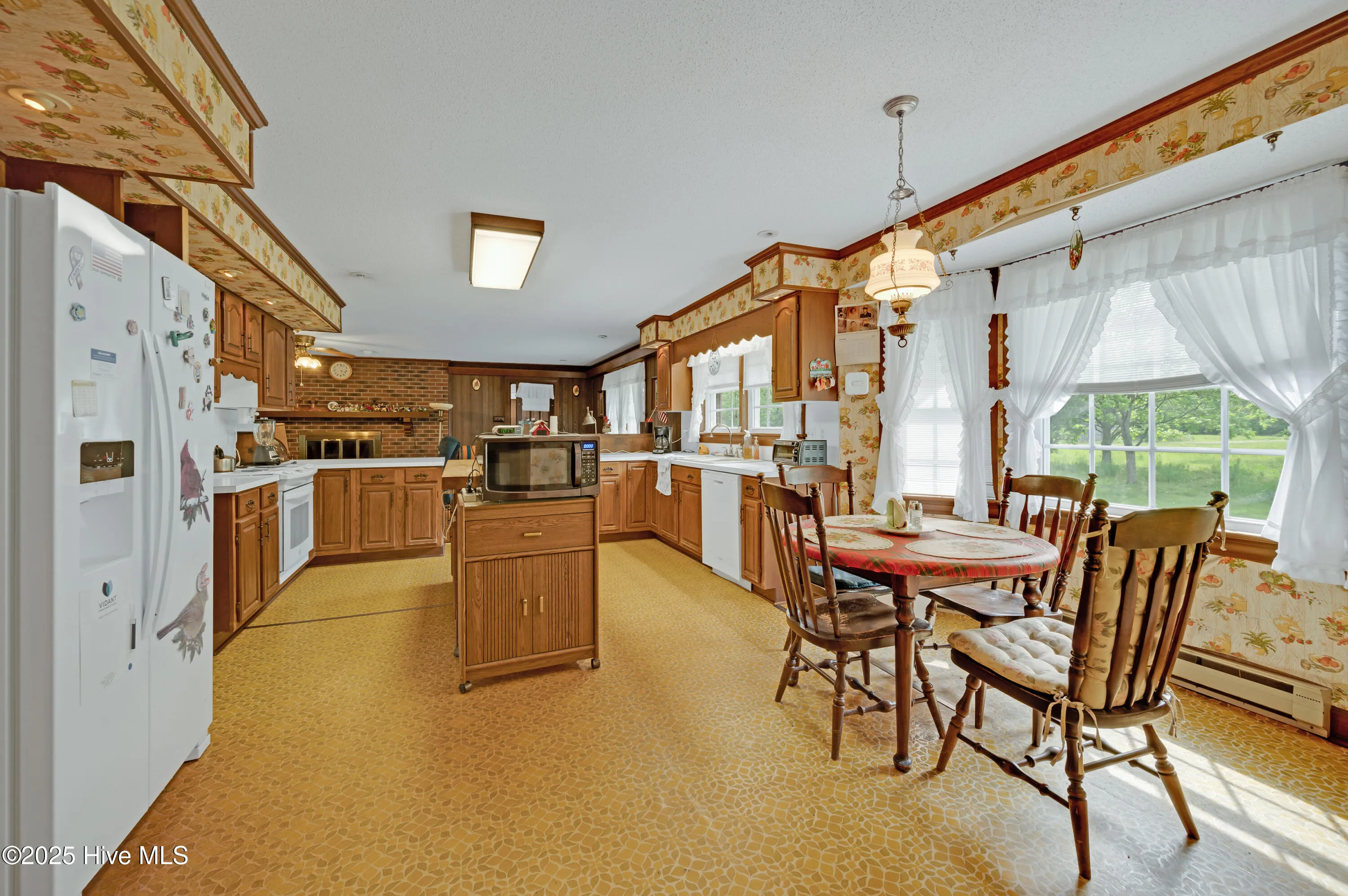 Washington, North Carolina 27889, United States, 4 Bedrooms Bedrooms, ,3 BathroomsBathrooms,Residential,Active,126547